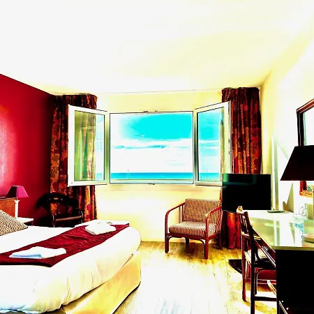 Hotel De L'europe 3*