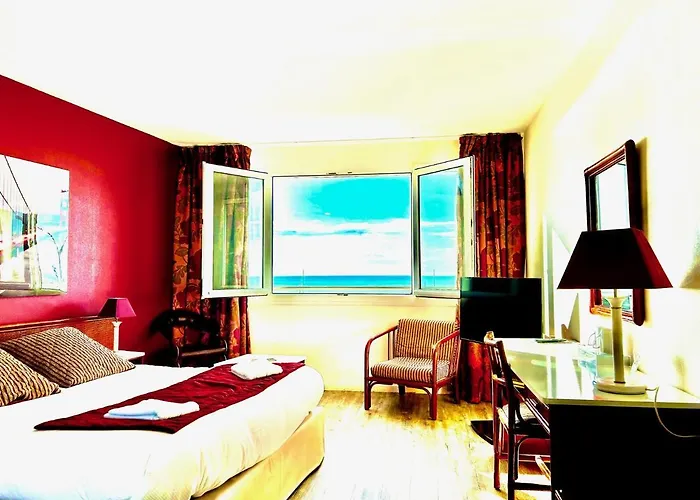 Hotel De L'europe 3*